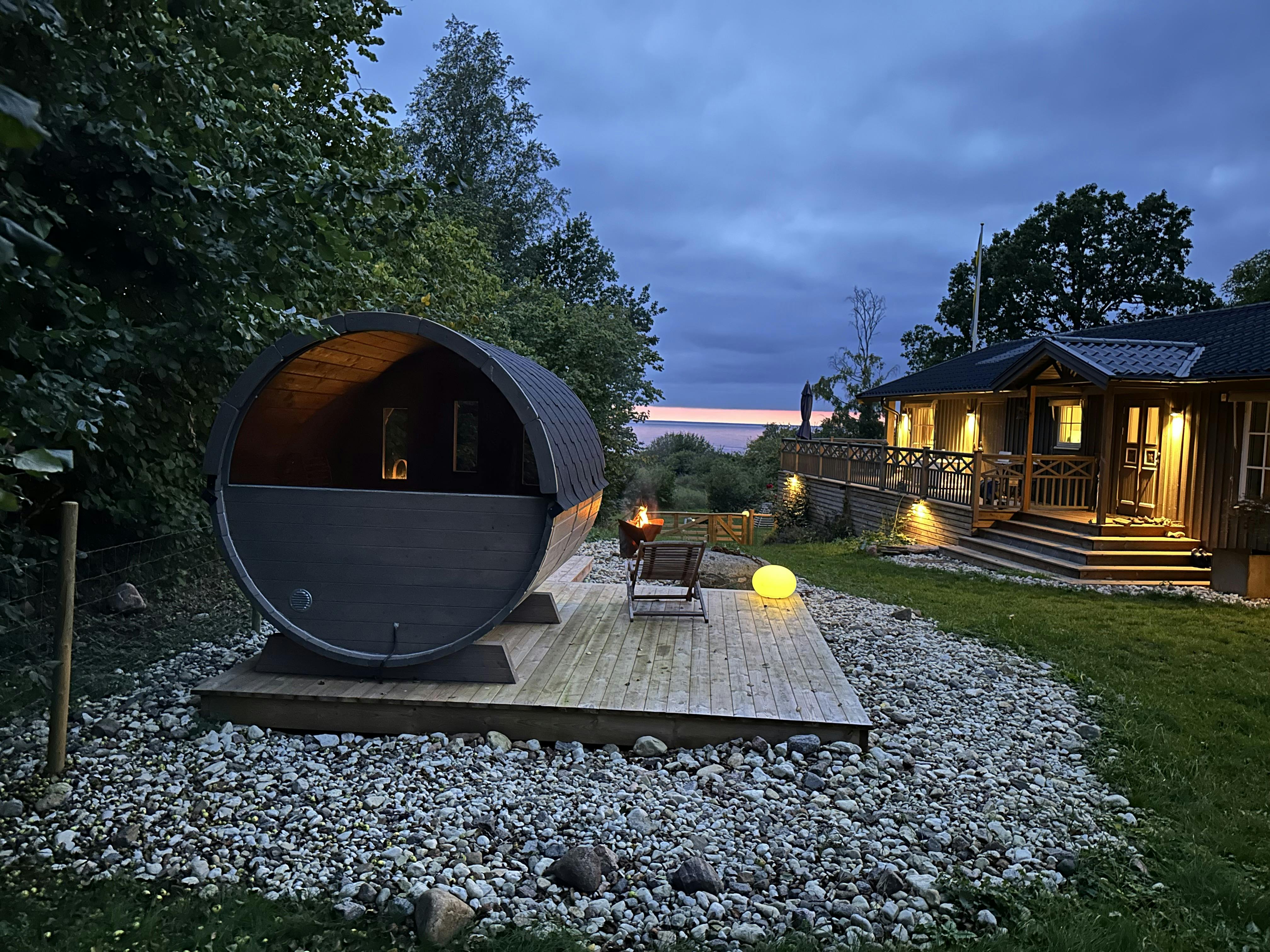 Arvid Outdoor Barrel Sauna (2-4 Person)